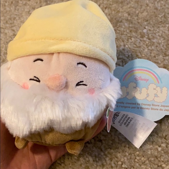 Disney ufufy Dwarf plush - Picture 3 of 4
